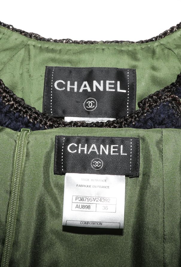 Chanel Pre-Fall 2010 Paris-Shanghai Tweed Ensemble - 9