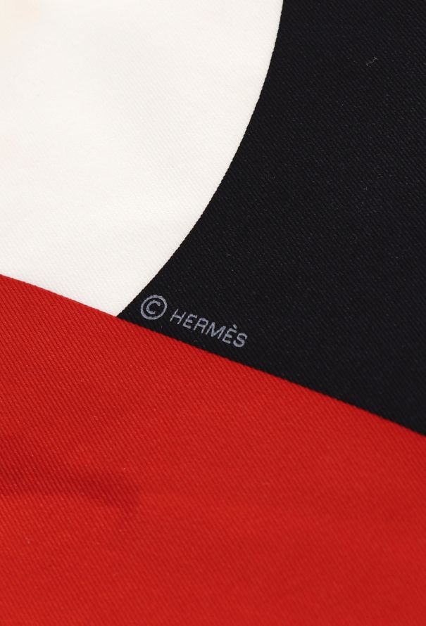 Hermès Polka Dot 70cm Silk Carré - 5
