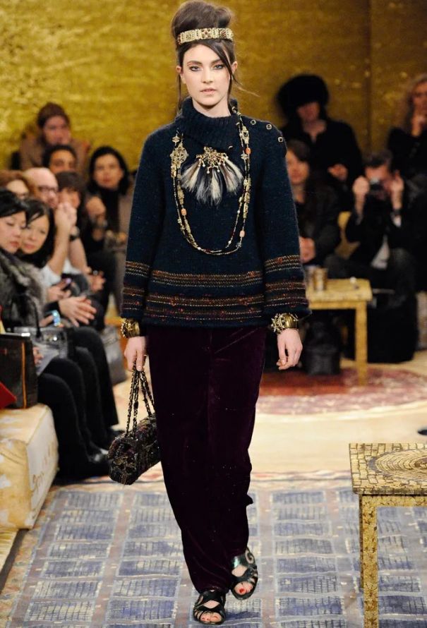 Chanel Rare 2011 Paris-Byzance Tweed & Crystal 2.55 Bag - 2