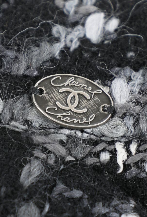 Chanel F/W 2005 Camellia Embroidered Skirt - 6