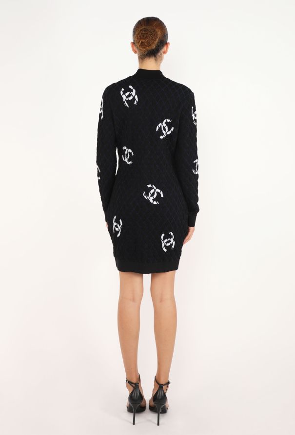 Chanel Quilted 'CC' Cashmere Dress, 2019 - 5