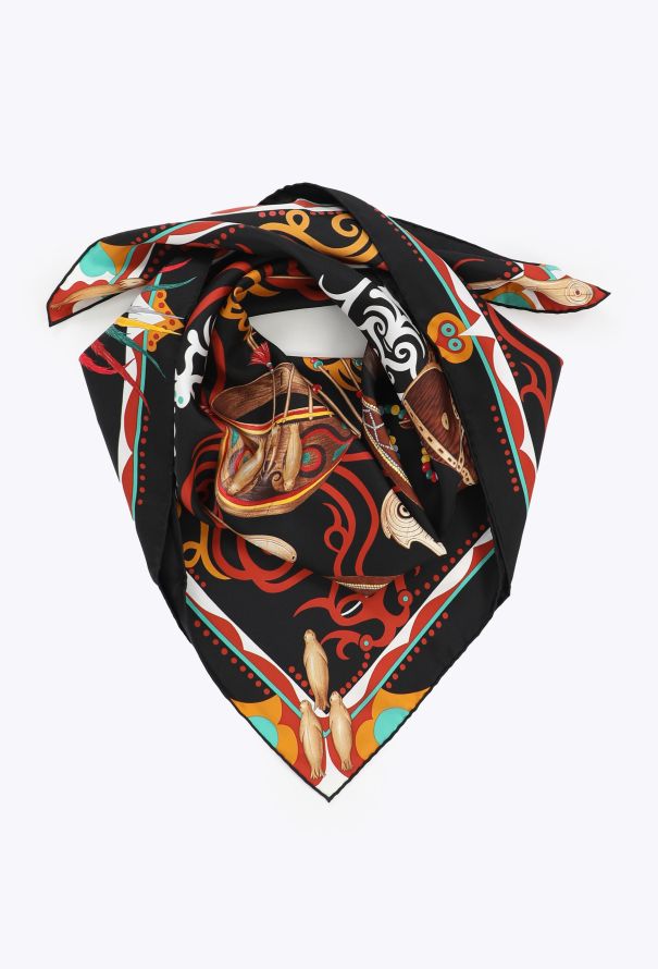 Hermès 2019 'Le Regard de l’Arctique' 90cm Silk Carré - 2