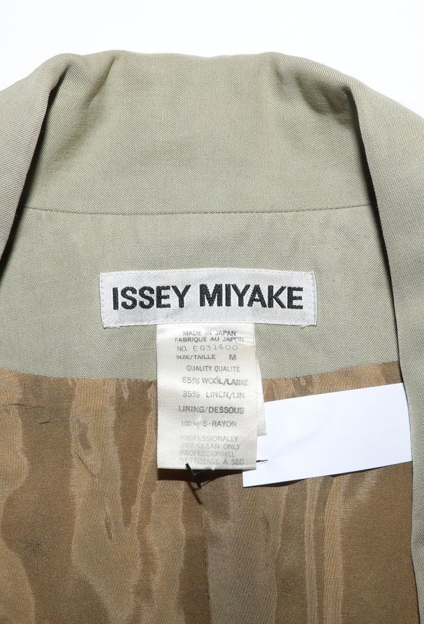 Issey Miyake Cropped Trench Jacket, Early 2000s - 6