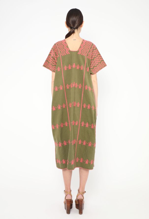 World Treasures Authentic Embroidered Kaftan - 5 World Treasures Authentic Embroidered Kaftan - 5