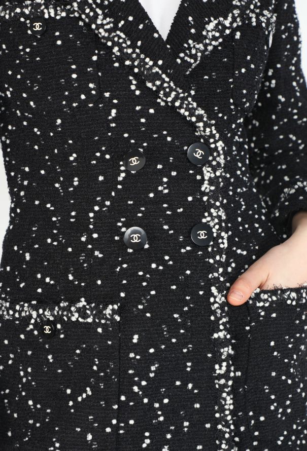 Chanel COLLECTOR 1995 Bicolor Tweed 'CC' Blazer - 5