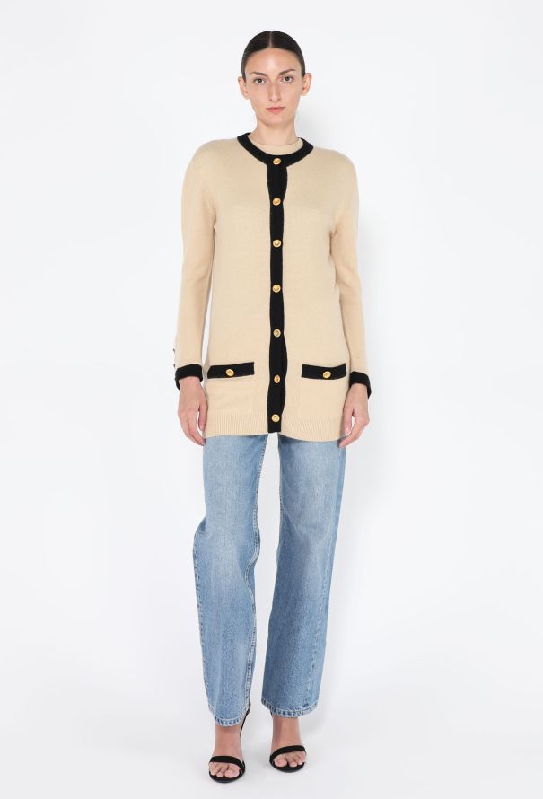 Chanel Bicolor Cashmere Cardigan Set, 1990s - 5