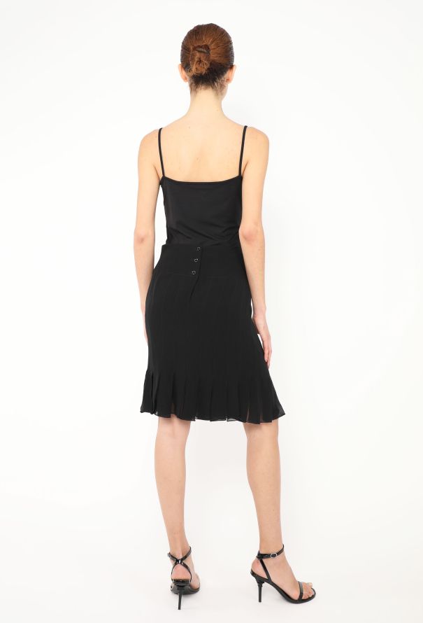 Chanel F/W 2003 Fluted Chiffon Pleated Skirt - 5 Chanel F/W 2003 Fluted Chiffon Pleated Skirt - 5