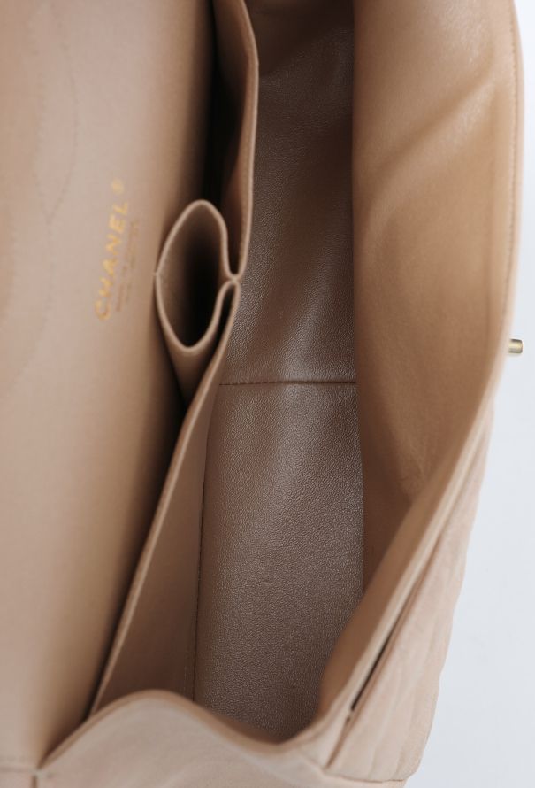 Chanel Iridescent Caviar Jumbo Timeless Bag - 12