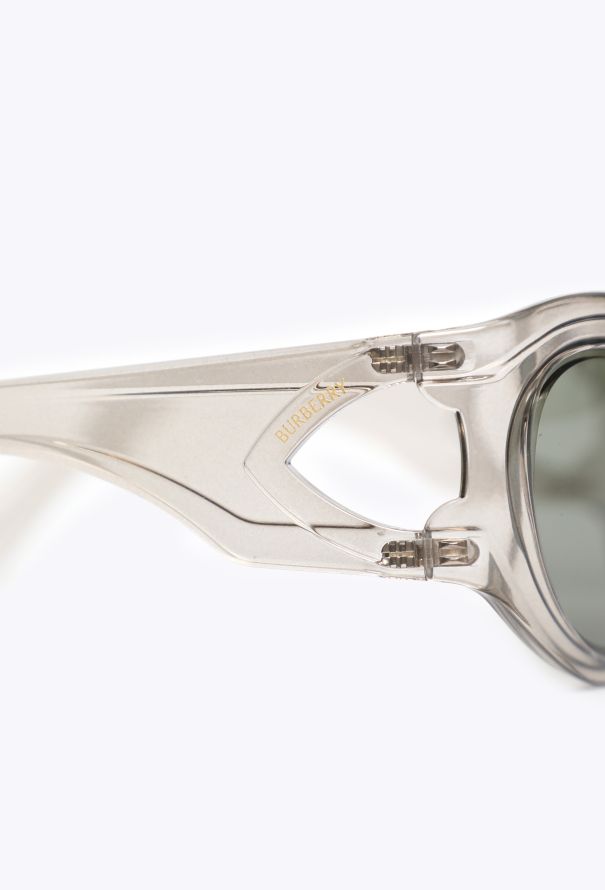 Burberry Transparent Shield Sunglasses, S/S 2025 - 9