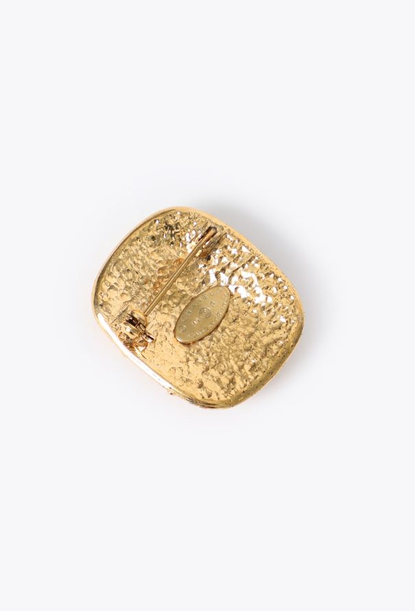 Chanel 1994 'CC' Plaque Brooch - 3 Chanel 1994 'CC' Plaque Brooch - 3