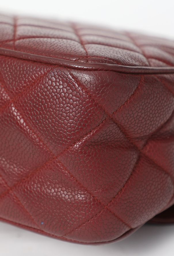 Chanel Vintage '90s Quilted Caviar Shoulder Bag - 8