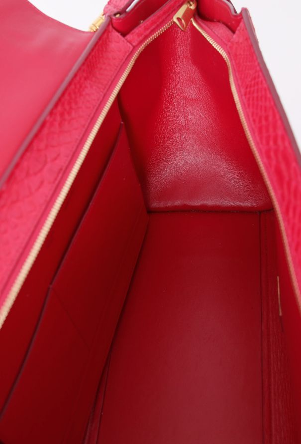 Céline Fuchsia Python Trapeze Bag - 13 Céline Fuchsia Python Trapeze Bag - 13