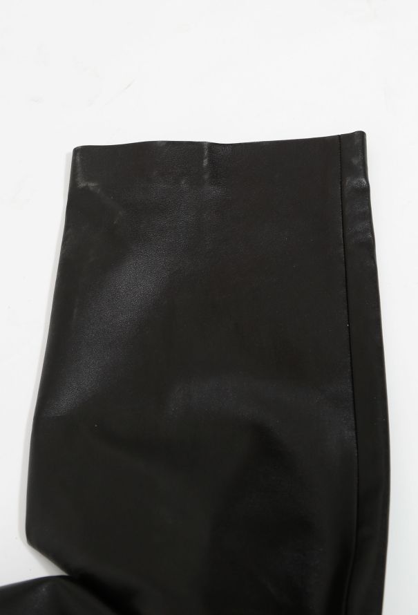 Leather trousers Louis Vuitton Multicolour size 38 FR in Leather - 28923059