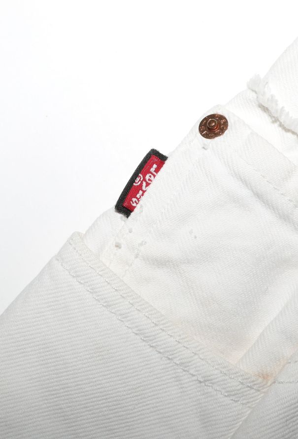 Vetements x Levi’s 2017 Distressed Jeans - 8