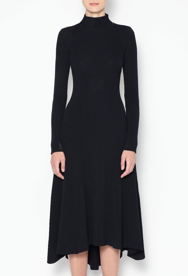 Céline F/W 2015 Open-Back Ribbed Dress - 5