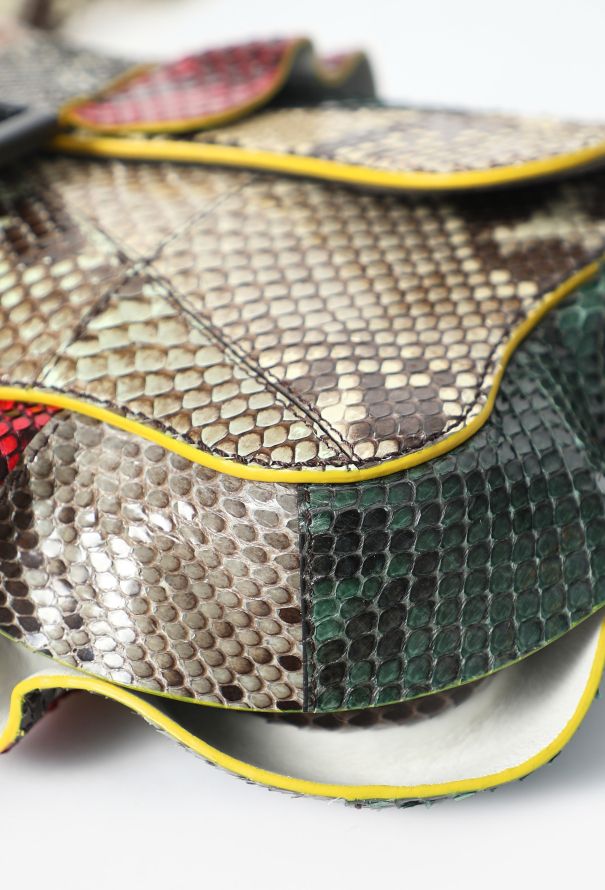 Fendi F/W 2016 Python Elaphe Waves  Baguette Bag - 12