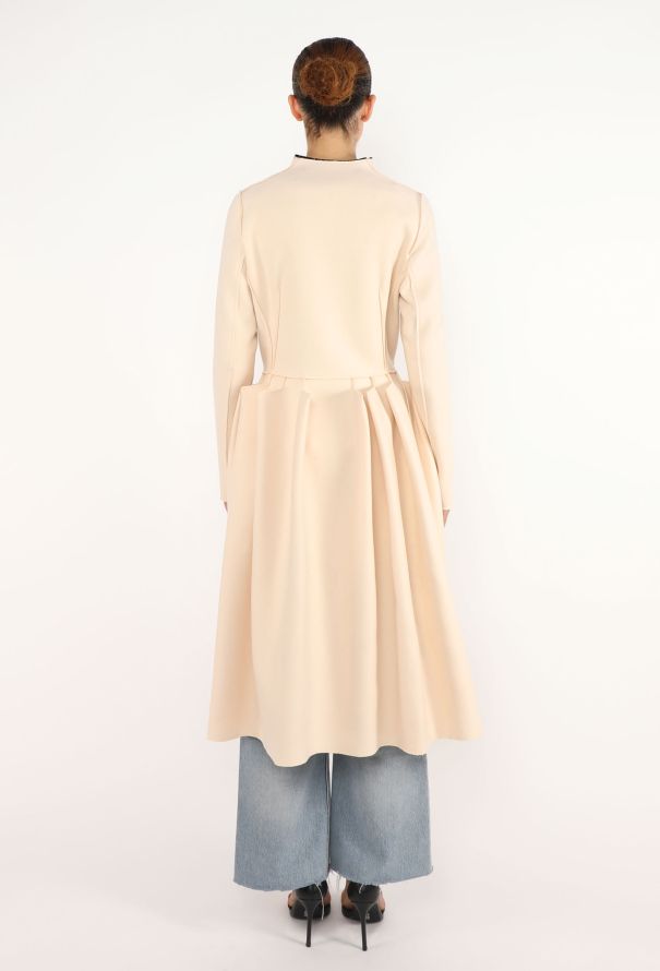 Bottega Veneta Notched Pleated Coat, F/W 2013 - 6