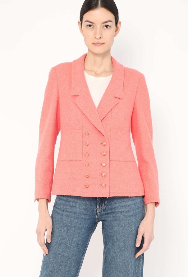Chanel 1996 Notched Bouclé 'CC' Blazer - 2 Chanel 1996 Notched Bouclé 'CC' Blazer - 2