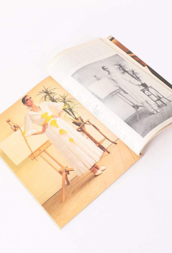 VOGUE UK 1976 Jerry Hall Issue Trio - 6 VOGUE UK 1976 Jerry Hall Issue Trio - 6