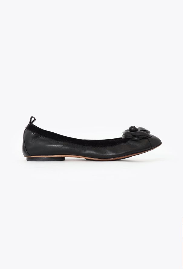 Chanel Camélia Ballerina Flats - 1