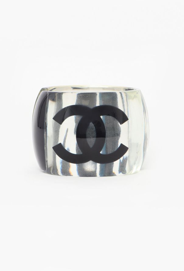 Chanel S/S 2004 Casted Camélia 'CC' Bracelet - 3 Chanel S/S 2004 Casted Camélia 'CC' Bracelet - 3
