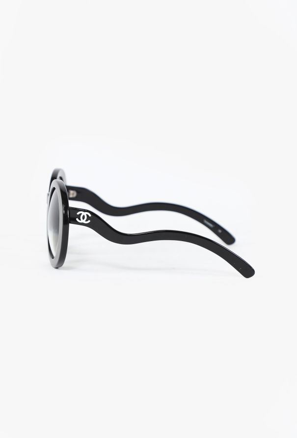 Chanel Iconic S/S 2007 Rounded Sunglasses - 4