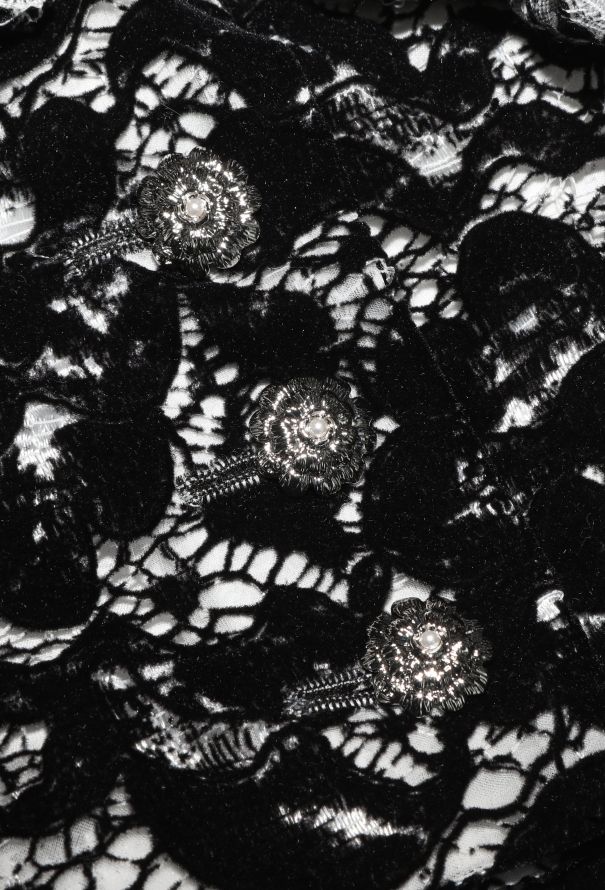 Chanel Paris-Hangzhou Velvet Lace Jacket, Pre-Fall 2025 - 9