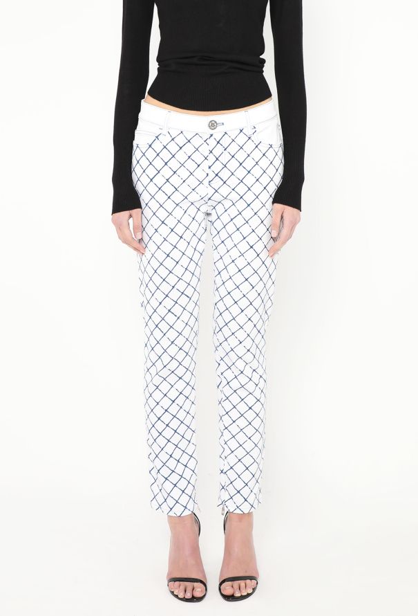 Chanel 2018 Quilted Velvet Trim Jeans - 2