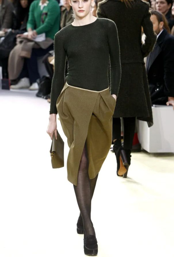 Céline Fall 2010 Tassel Loafer Pumps - 2