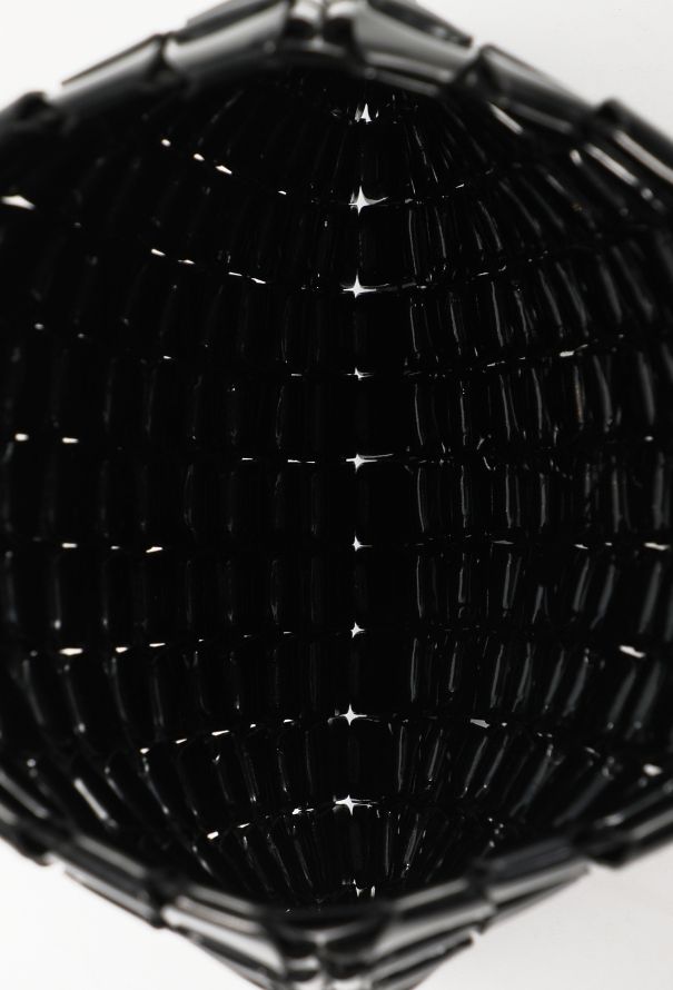 Gucci 2002 Tom Ford Patent Leather Tote - 12