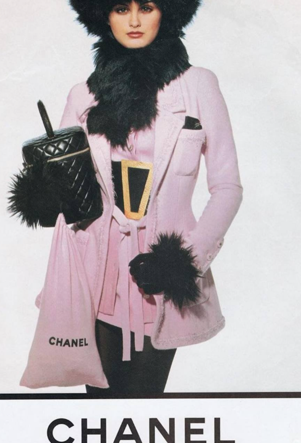 Chanel CAMPAIGN F/W 1994 Frayed Bouclé Jacket - 5 Chanel CAMPAIGN F/W 1994 Frayed Bouclé Jacket - 5