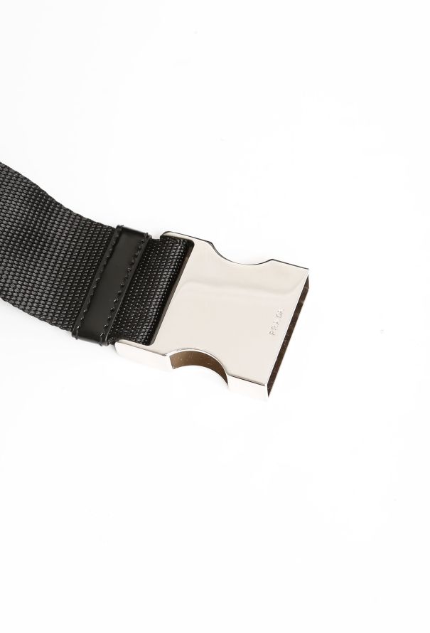 Prada F/W 2020 Re-Nylon Belted Puffer Coat - 8