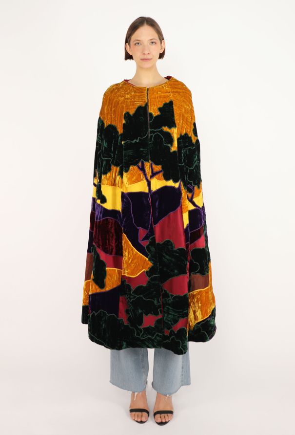 Norma Kamali Landscape Velvet Cape, 1970s - 1