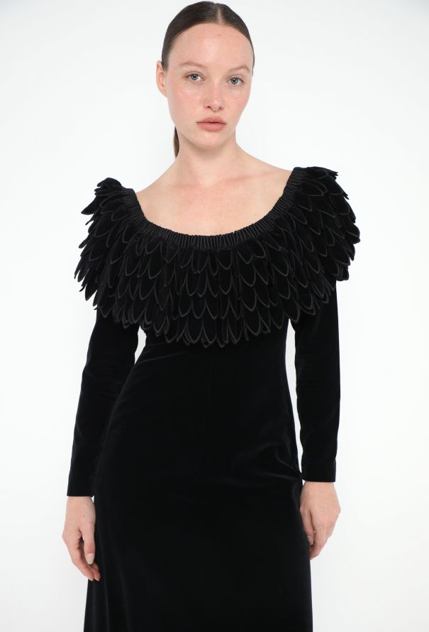 NINA RICCI ワンピース Puff-sleeve velvet minidress842928 NINA RICCI ワンピース Puff-sleeve velvet minidress842928