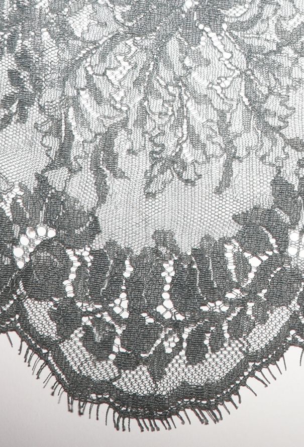 '90s Italian Scalloped Lace Gown - 5