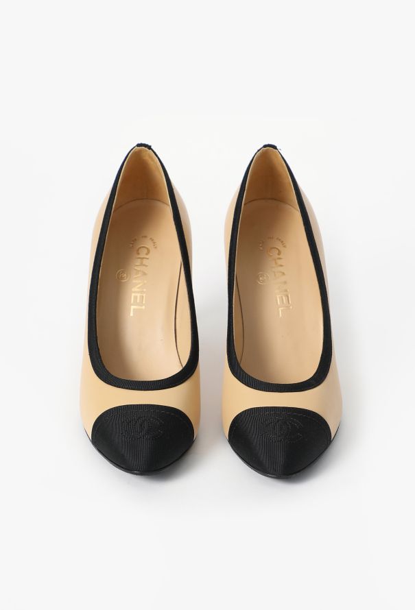 Chanel Classic Bicolor 'CC' Pumps - 2
