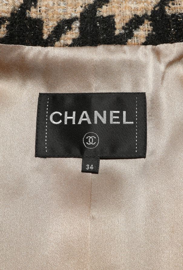 Chanel Iconic F/W 2019 Iridescent Tweed Ensemble - 9 Chanel Iconic F/W 2019 Iridescent Tweed Ensemble - 9