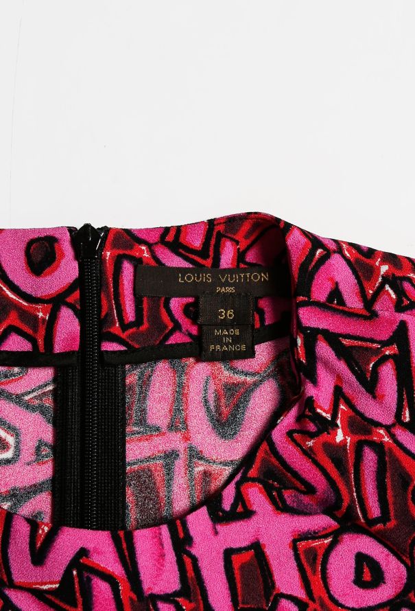 Louis Vuitton Monogram Graffiti T-Shirt Tops Women Size S Pink