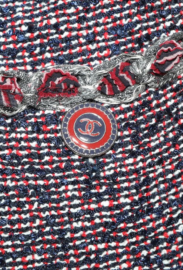 Chanel 2016 Tweed 'CC' Épaulette Vest - 6
