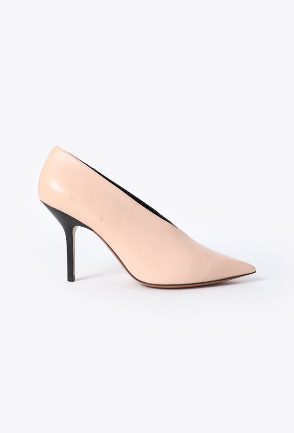Céline 2017 Sculpted Leather Pumps - 1
