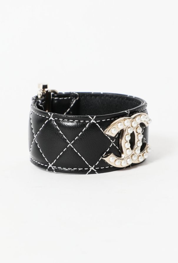 Chanel F/W 2019 Pearl 'CC' Leather Bracelet - 3