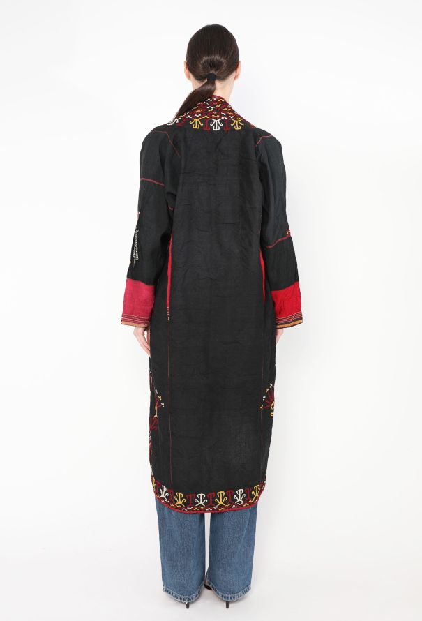 World Treasures 1940s Embroidered Turkmen Chapan Coat - 5