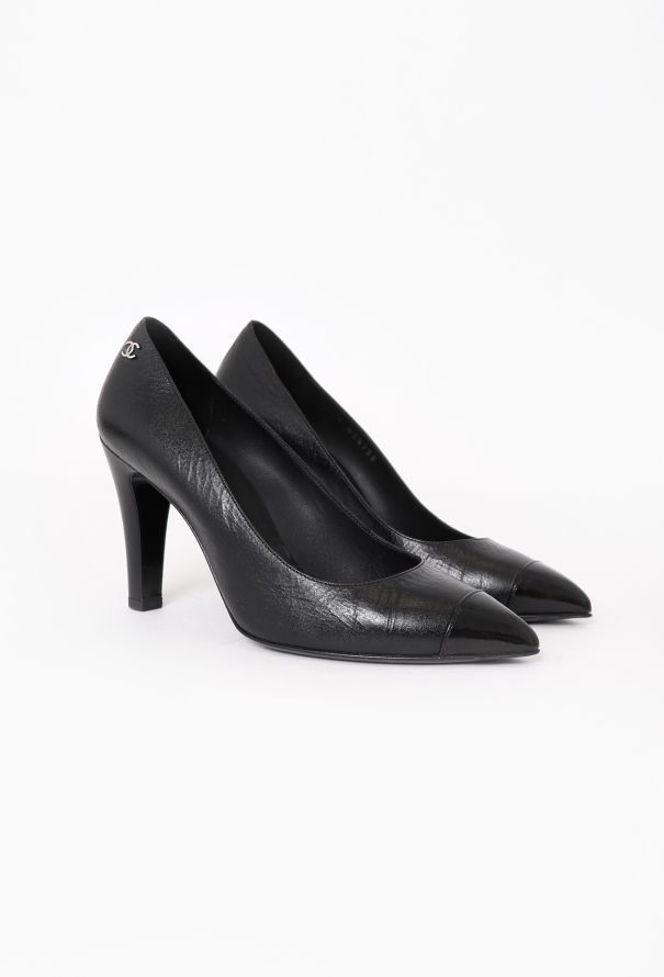 Chanel Pre-Fall 2016 Cap-Toe Pumps - 4 Chanel Pre-Fall 2016 Cap-Toe Pumps - 4