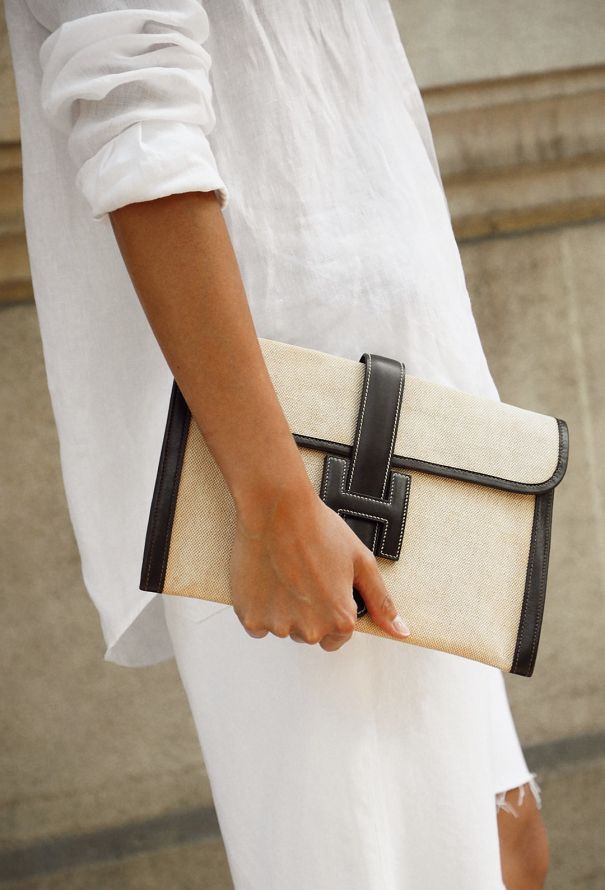 Hermès '70s Toile H & Box Jige Clutch - 1