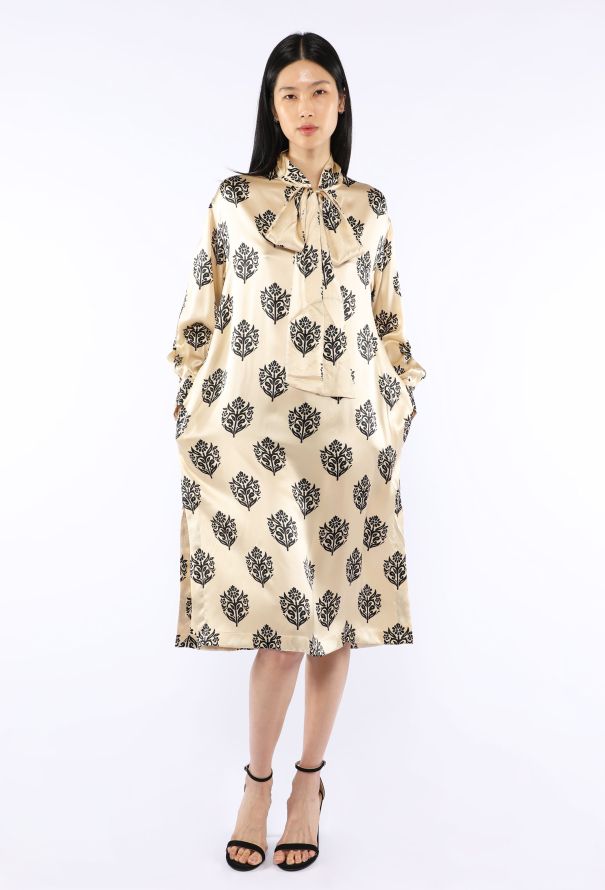 Céline Silk Printed Lavallière Dress, 2013 - 4