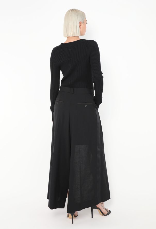 Sacai Resort 2022 Trompe L'Œil Dress - 3