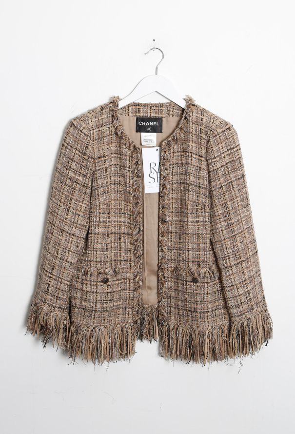Chanel - Authenticated Jacket - Wool Beige for Women, Very Good Condition