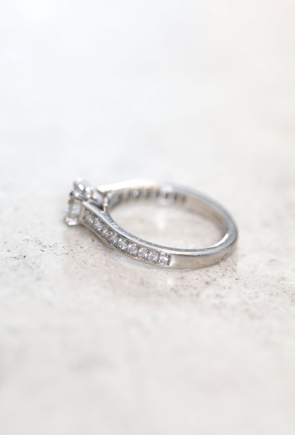 Cartier Platinum & Diamond Solitaire Ring - 5 Cartier Platinum & Diamond Solitaire Ring - 5