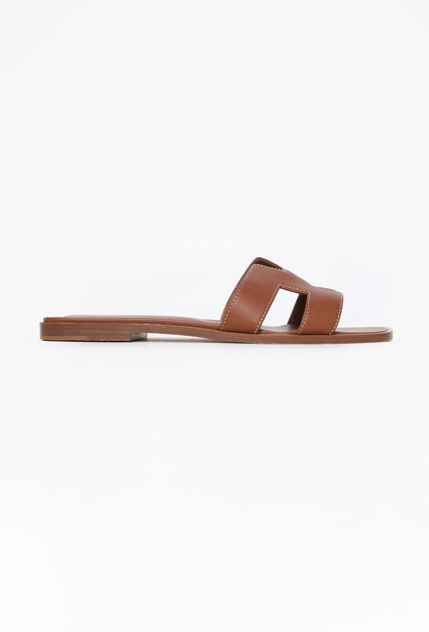 Hermès Classic Oran Leather Sandals - 1
