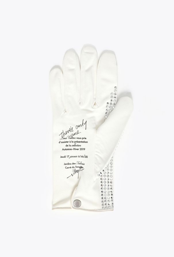 Louis Vuitton Collector F/W 2019 Virgil Glove Invitation - 1